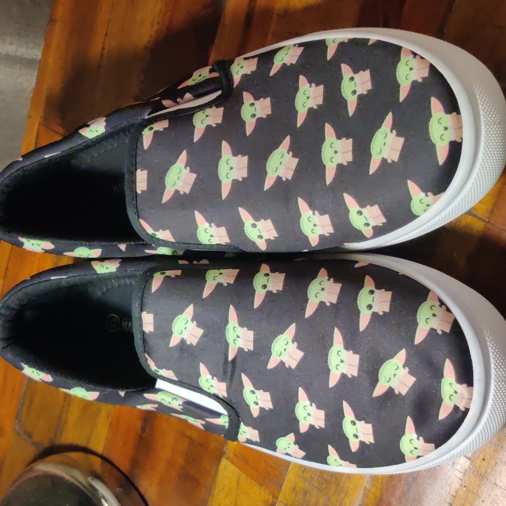 Star Wars The Baby Mandolrian Shoes